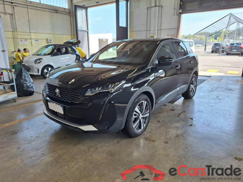 PEUGEOT 3008 / 2020 / 5P / SUV BLUEHDI 130 EAT8 SeS ALLURE #1