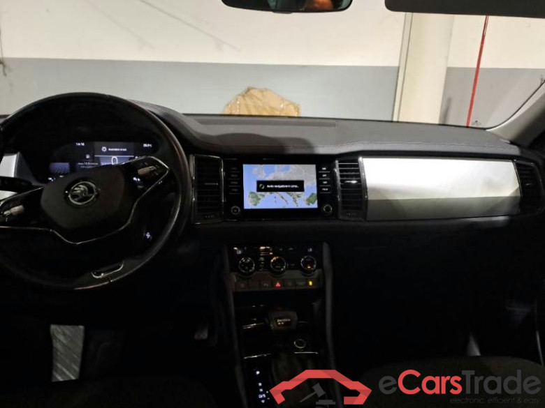 SKODA KODIAQ / 2021 / 5P / SUV 2.0 TDI 110KW EXECUTIVE DSG 5P #3
