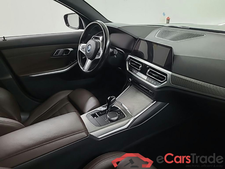 BMW 3-serie Touring 320e Business Edition Plus 5D 150kW #6