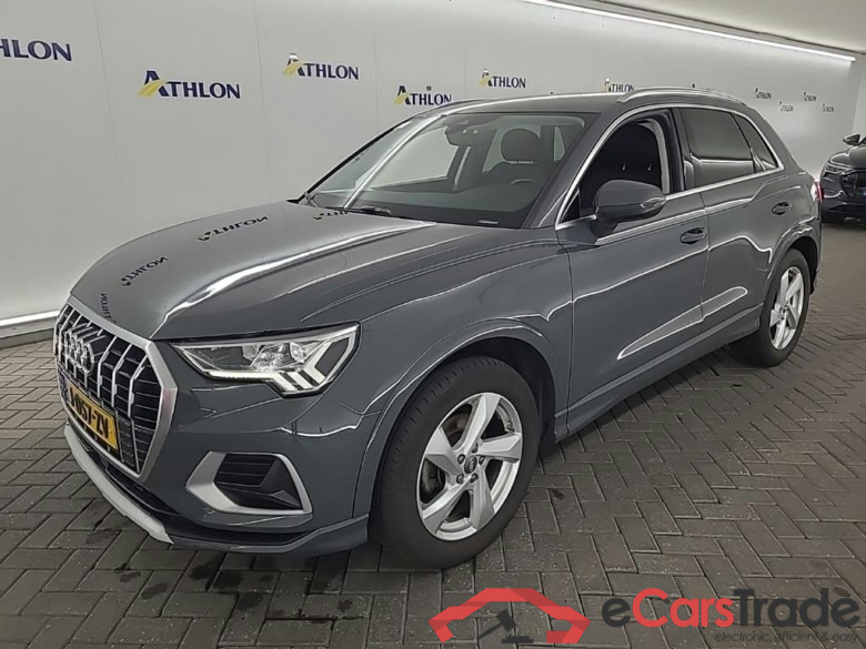 AUDI Q3 35 TFSI S tronic Business Edition 5D 110kW #1