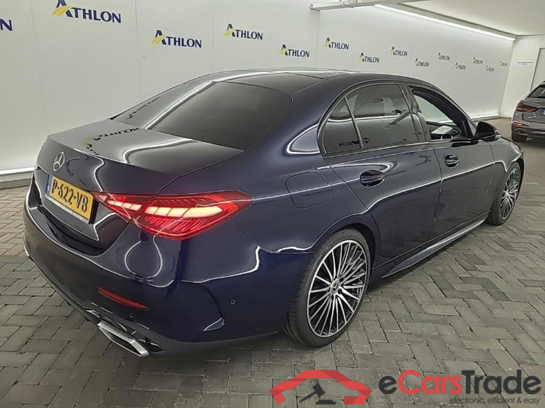 MERCEDES-BENZ C-Klasse Limousine C 180 AMG Line 4D 125kW #3