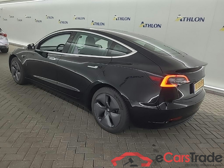 Tesla Model 3 Long Range Dual Motor AWD 4D 350kW #4