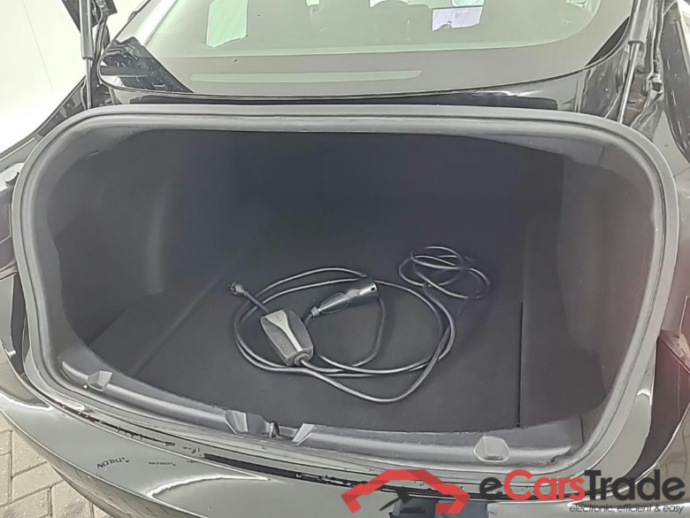 Tesla Model 3 Long Range Dual Motor AWD 4D 350kW #5