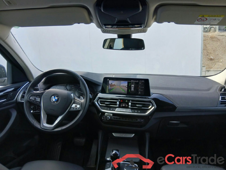 BMW X4 / 2021 / 5P / todoterreno xDrive20d xLine #3