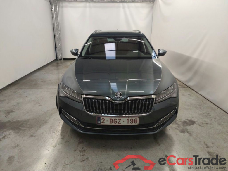 Skoda Superb Combi 2.0 CRTDI 90kW DSG7 Clever+ 5d