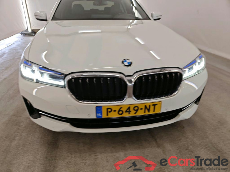 BMW 5 Serie Sedan 520iA Business Edition Plus 4d #5
