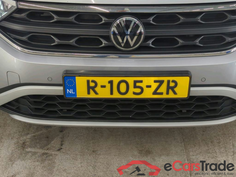 Volkswagen T-Roc 1.0 TSI 81KW Life 5d #5
