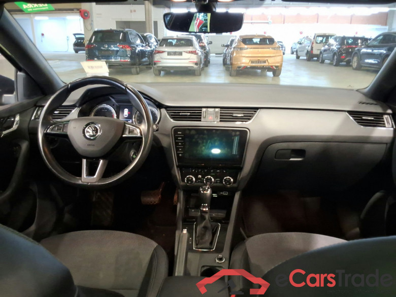 SKODA OCTAVIA COMBI - 2017 1.5 TSI ACT Style DSG #6