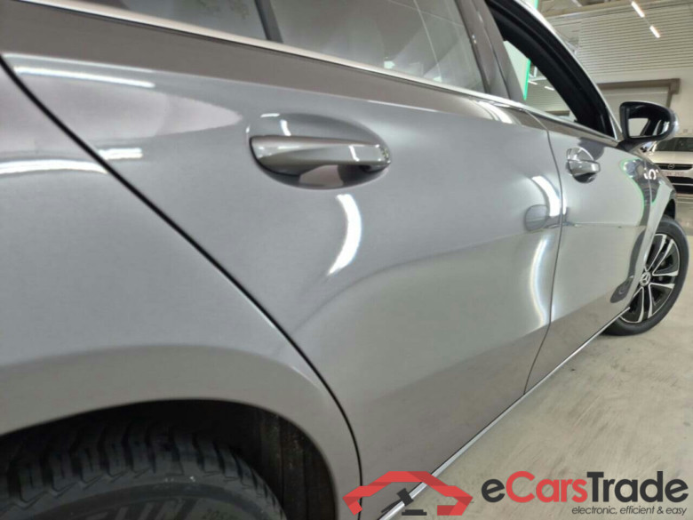 MERCEDES-BENZ A-KLASSE A250E BUSINESS SOL. #5