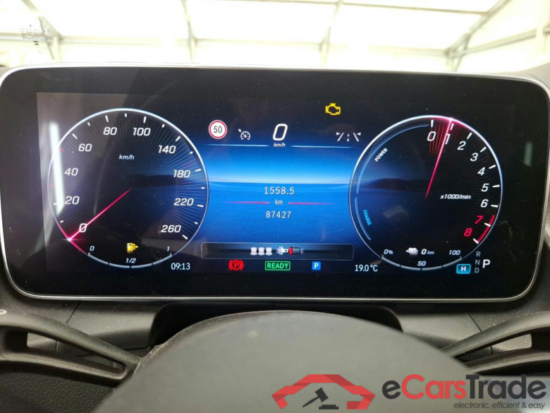 MERCEDES-BENZ GLC / 2022 / 5P / SUV GLC 300 e AMG Line 4MATIC #6