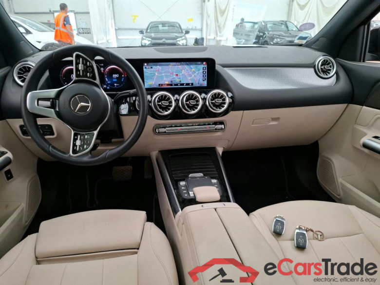MERCEDES-BENZ GLA / 2020 / 5P / SUV GLA 250 e BUSINESS LINE DCT #5