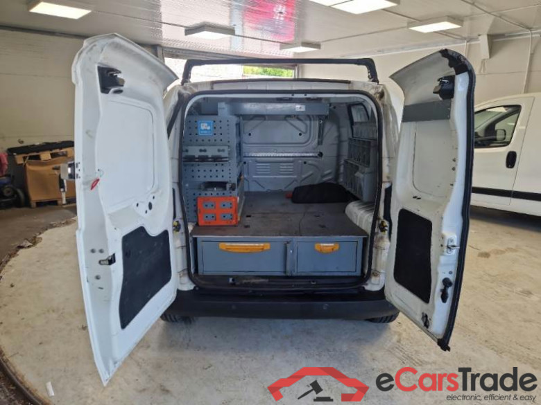 FIAT FIORINO / 2016 / 4P / VETT. FURGONATA 1.3 MULTIJET 95 CV E6 SX #5