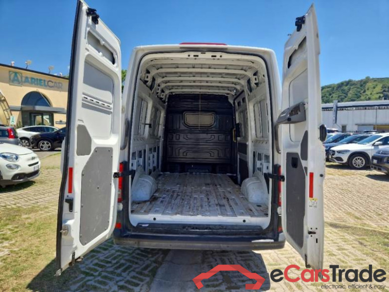VOLKSWAGEN CRAFTER / 2017 / 4P / FURGONE 35 L3H3 2.0 TDI 103KW BUSINESS 4MOTION #4