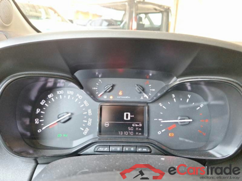 CITROEN C3 AIRCROSS / 2021 / 5P / SUV BLUEHDI 110 SeS FEEL #4
