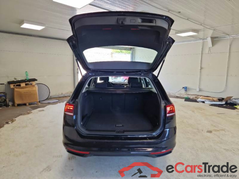 VOLKSWAGEN PASSAT / 2019 / 5P / STATION WAGON VAR. 2.0TDI SCR EVO 110KW BUSINESS DSG #5