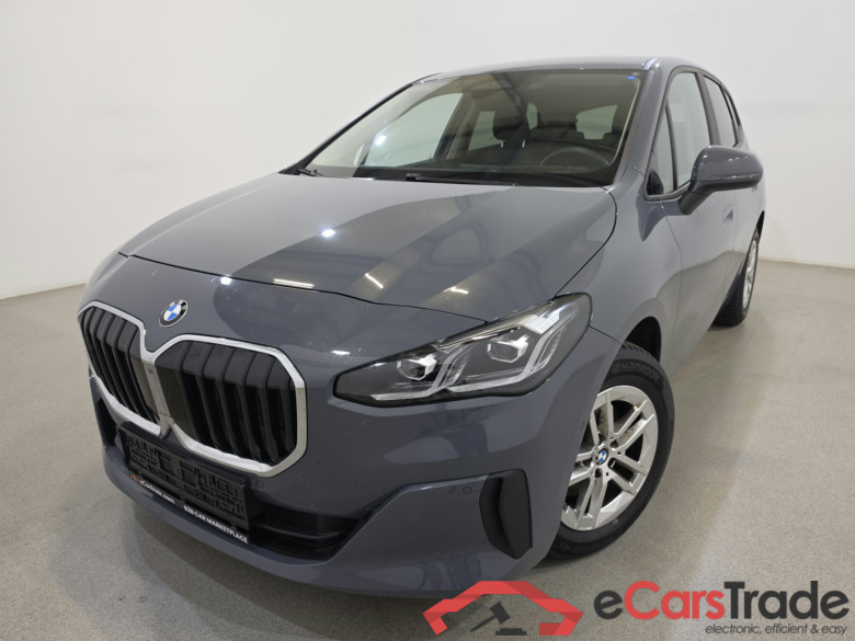 BMW 218d Active Tourer Aut. LED LC-Pro Navi-Pro KeylessGo Camera Klima PDC ...