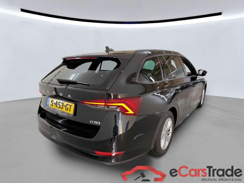 SKODA Octavia Combi 81 kW #6