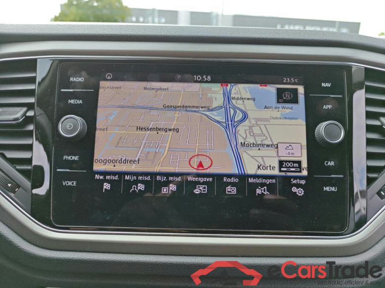 VOLKSWAGEN T-Roc 85 kW #3