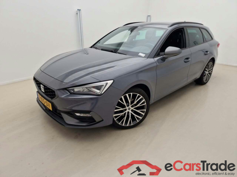 SEAT Leon Sportstourer 1.5 eTSI FR Bns Int AUT. #1