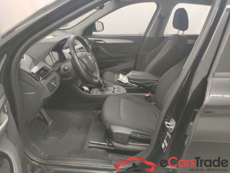 BMW X1 sDrive16dA (85 kW) 5d #3