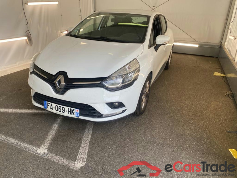 Clio IV Business 1.5 dCi 90CV BVA6 E6 #1