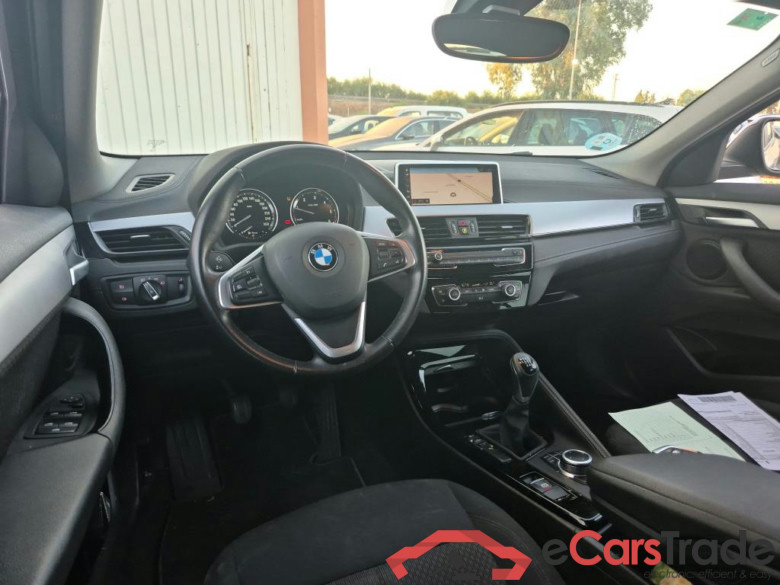 BMW X2 / 2017 / 5P / todoterreno sDrive18d #3