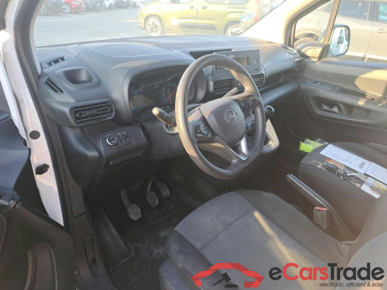OPEL Combo / 2018 / 3P / furgón derivado de turismo 1.6 TD S/S 74kW (100CV) Express L H1 650 #3