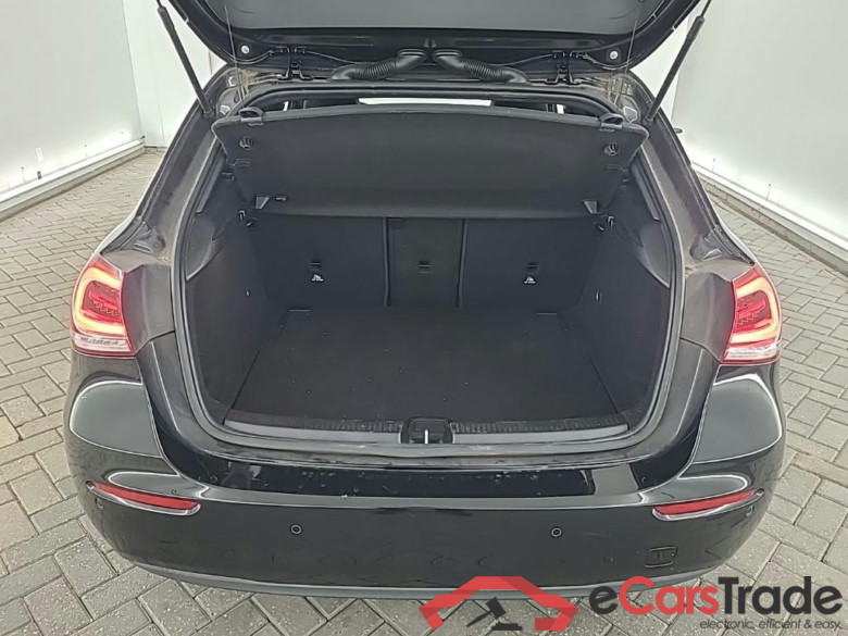 MERCEDES-BENZ A-klasse A 200 7G-DCT Business Solution 5D 120kW #5