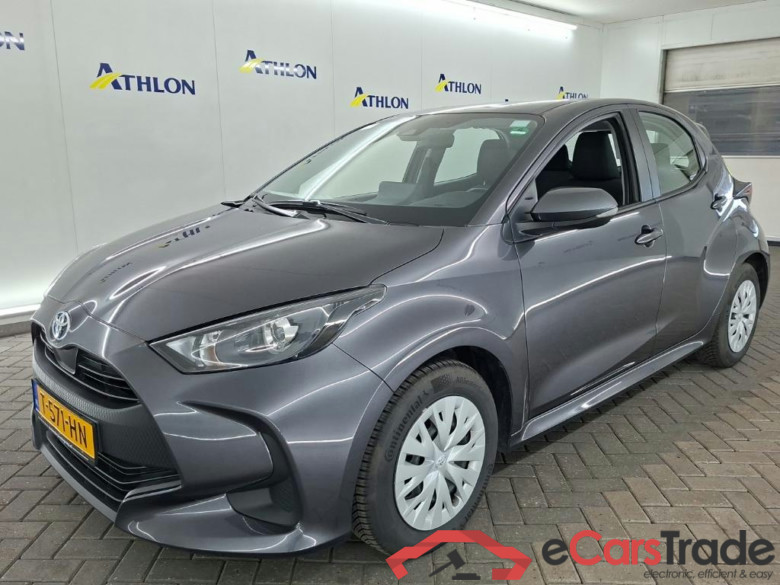 TOYOTA Yaris 1.5 Hyb. Active #1