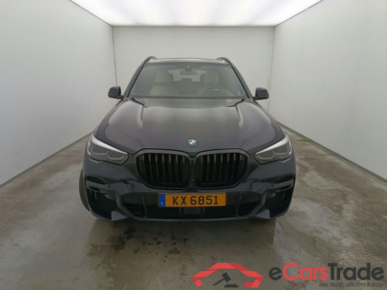 BMW X5 - 2018 3.0AS xDrive45e 286 PHEV (EU6d-TEMP) 5d ///M-Sportkit (total options: 12,415 Ex.Vat)