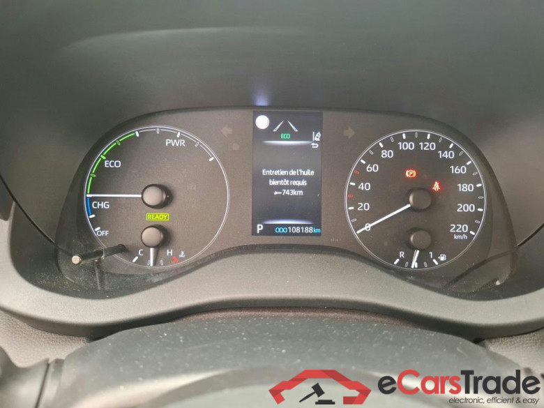 TOYOTA Yaris Hybride / 2019 / 5P / Berline Hybride 116h Dynamic Business Beyond Zer #6