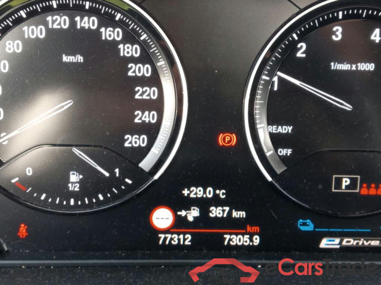 BMW X1 / 2019 / 5P / todoterreno xDrive25e #5