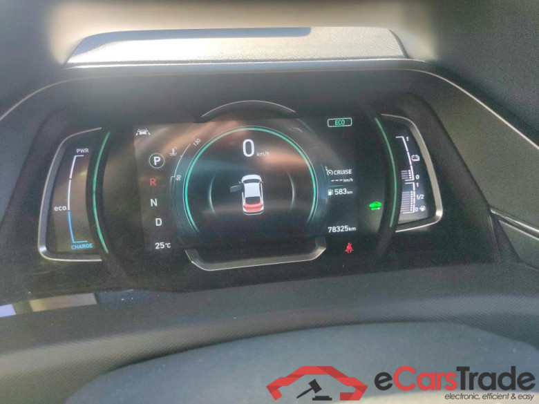 HYUNDAI IONIQ / 2019 / 5P / berlina con portón 1.6 GDI HEV Tecno DCT #4