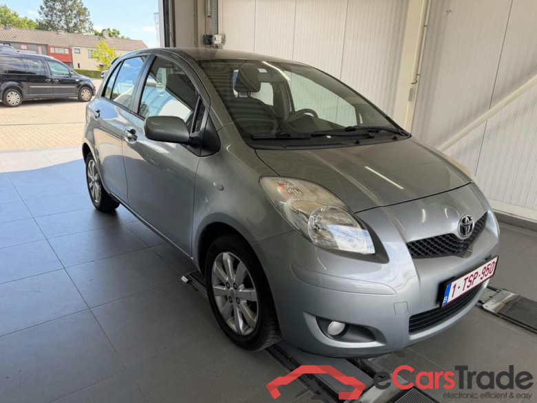 TOYOTA Yaris 1.33i VVT-i Chill Out II MMT #2