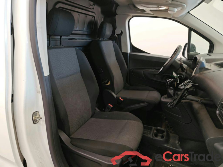 Opel Combo L2H1 1.5D 75kW S/S Edition 2.4T 4d #3