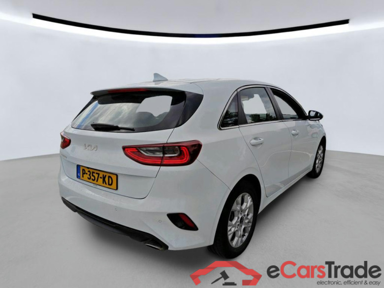 KIA CEE D 88 kW #5