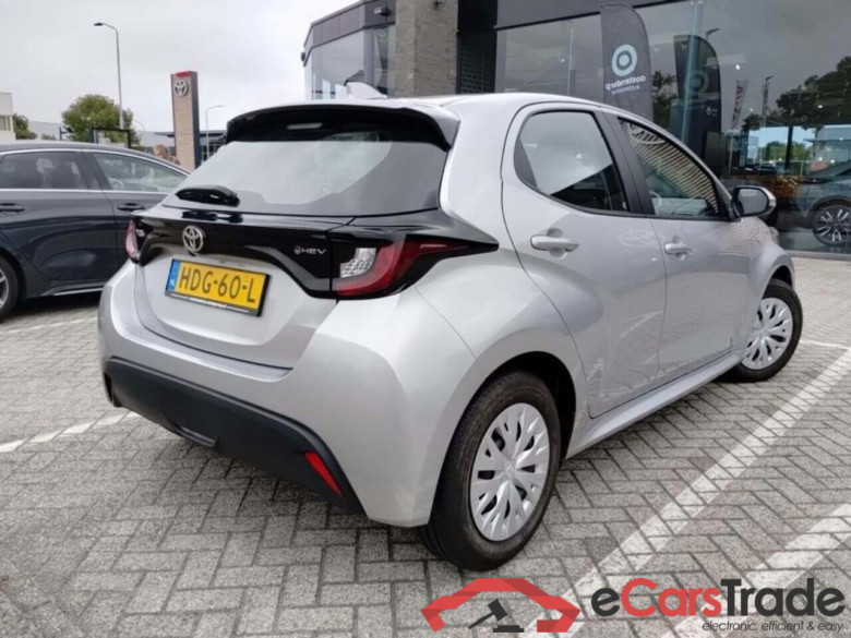 TOYOTA YARIS 1.5 Hybrid 115 Comfort #4