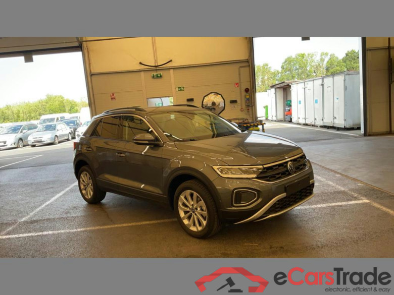 VOLKSWAGEN T-Roc 1.5 TSI Life DSG #2