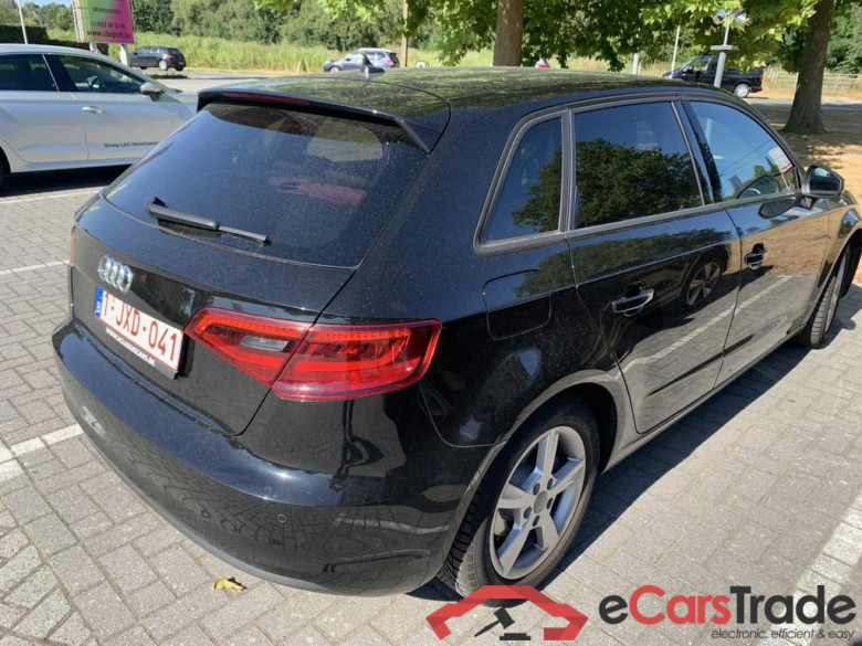 AUDI A3 Sportback Dsl A3 Sportback 2.0 TDi Ambition S tronic #3
