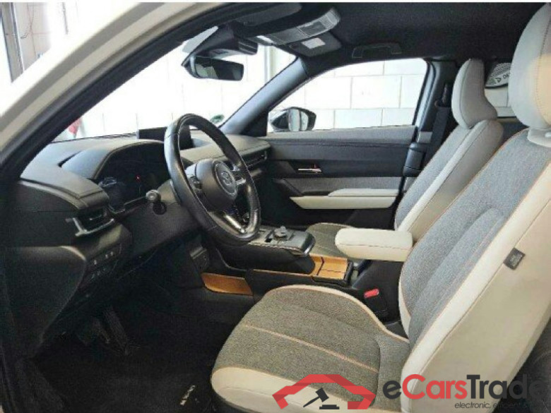 Mazda MX-30 (DR)(05.2020->) DE - SUV5 e-SKYACTIV, Advantage, 2022 - 2025 #3