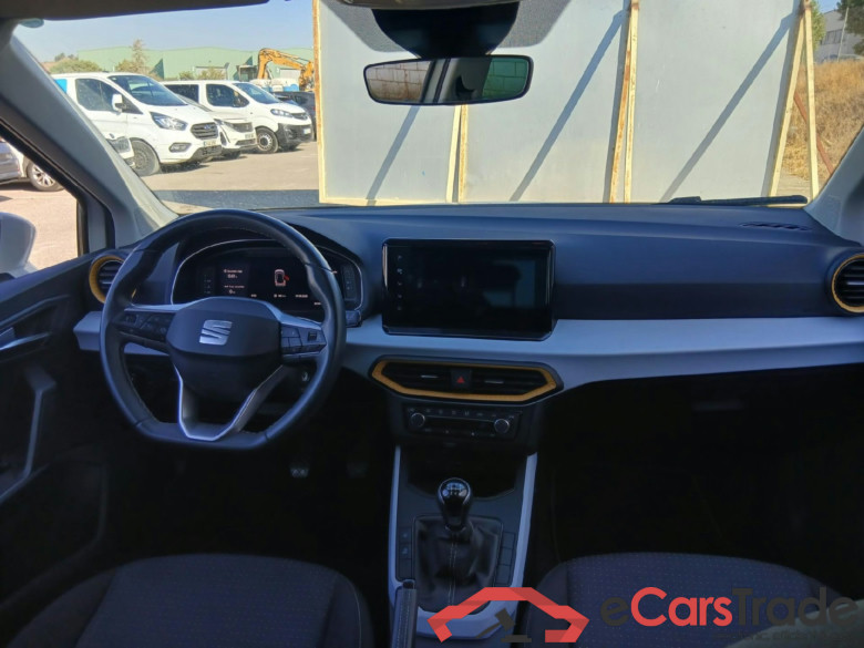 SEAT Arona / 2021 / 5P / todoterreno 1.0 TSI 81kW (110CV) Style Plus (AC) #3