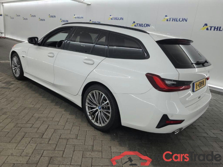 BMW 3-serie Touring 320e Business Edition Plus 5D 150kW #4