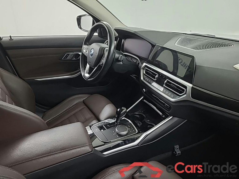 BMW 3-serie Touring 320e Business Edition Plus 5D 150kW #6