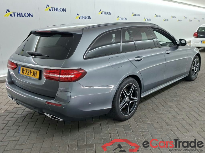 MERCEDES-BENZ E-klasse Estate E 300 e AMG Line 5D 235kW #3