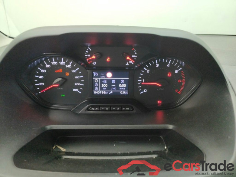 Peugeot Partner 1.5 BlueHDi L2 Heavy 75kW Premium 4d #6