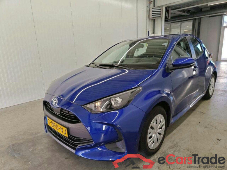 TOYOTA Yaris 1.5 Hyb. Active #1