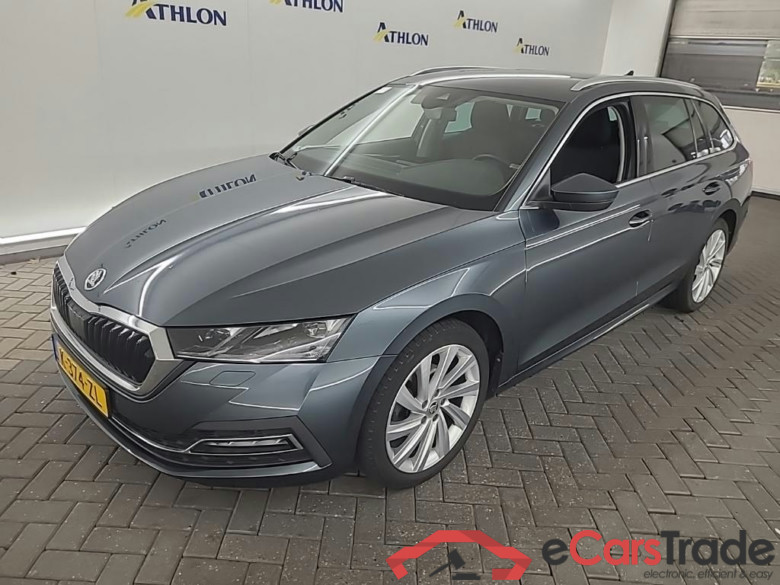 SKODA Octavia Combi 1.5 TSI First Edit. #1