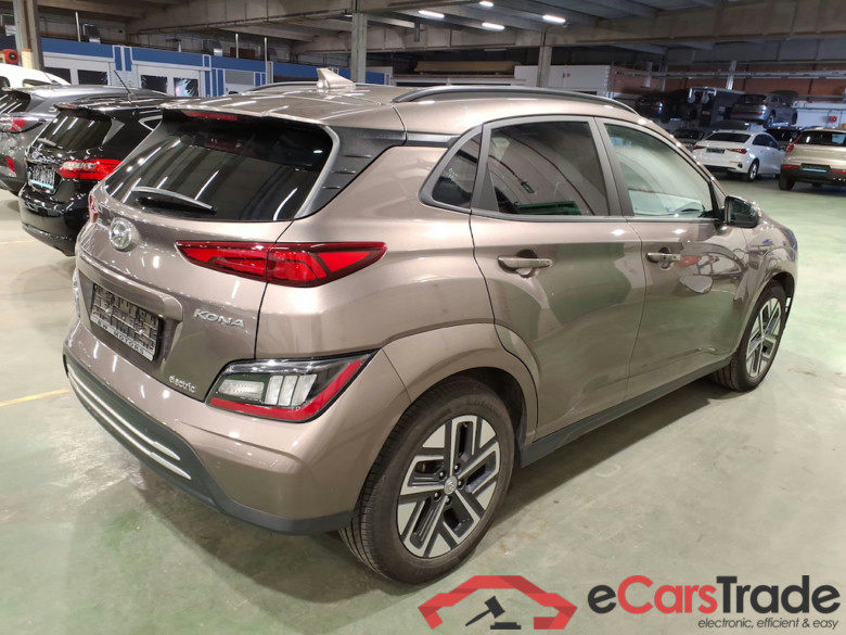 HYUNDAI KONA 64 KWH ELECTRIC SKY #4
