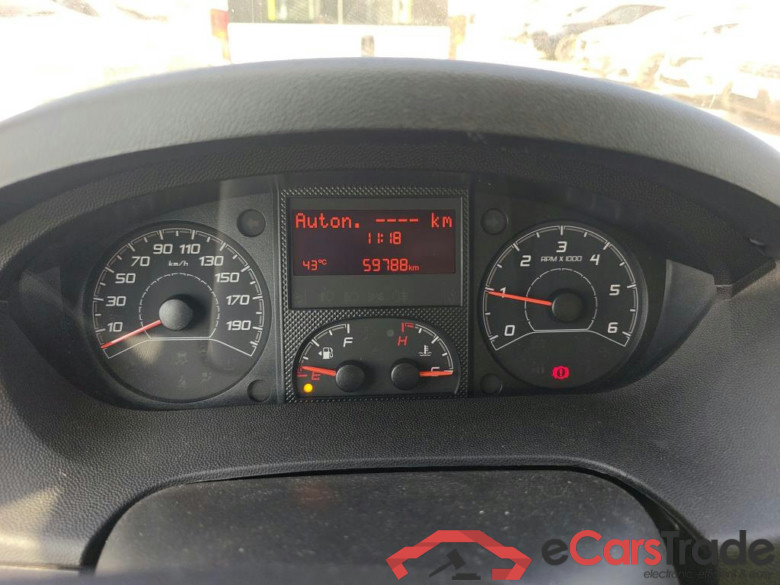 CITROEN Jumper / 2014 / 4P / combi BlueHDi 103KW (140CV) S&S Combi 33 L2H2 #4