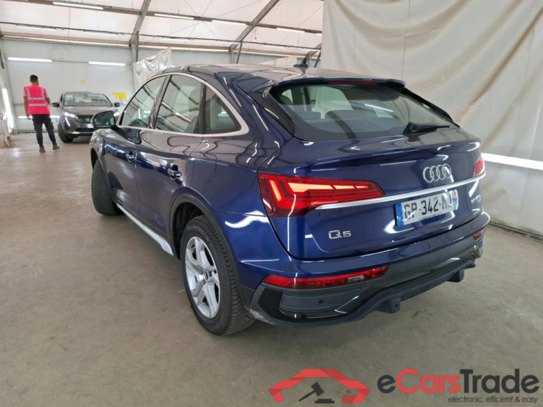 AUDI Q5 Sportback / 2020 / 5P / SUV 50 TFSI e 299QTT S TRONIC 7 BUSINESS EXE #3